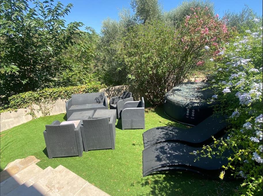 Superbe Appartement Avec Jardin & Jacuzzi - En Face De La Mer La Ciotat Zewnętrze zdjęcie